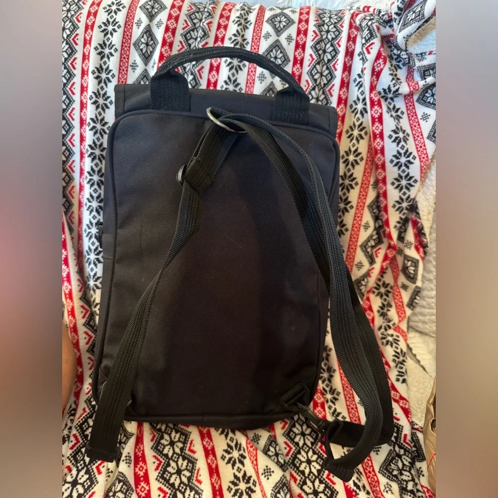 Travelon Charcoal Men's Travel Bag new many pockets